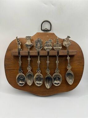Vintage Collectible Souvenir Spoon Set on Wooden Display. American Landmarks